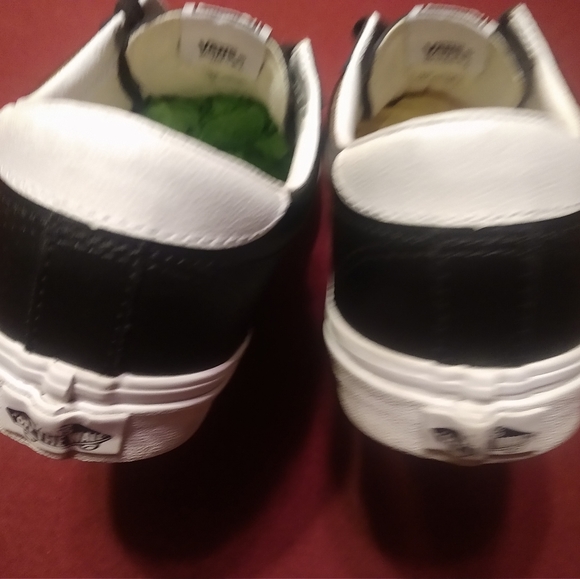 Vans OTW Black Leather Low • Men's 8.5 • Smooth - Picture 4 of 10